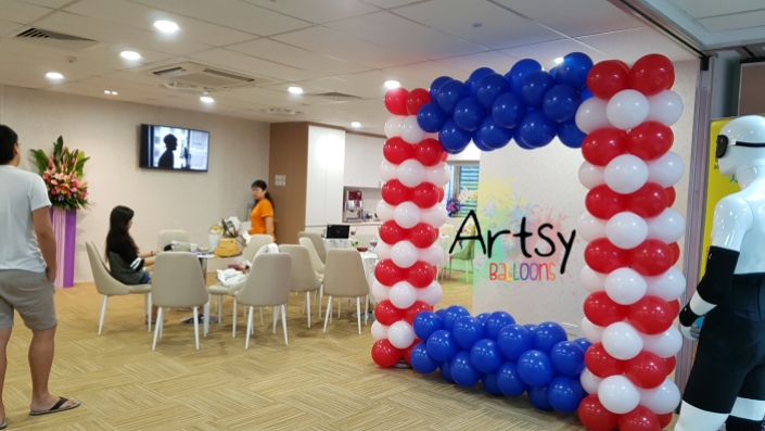 , THIS IS FOR USA!, Singapore Balloon Decoration Services - Balloon Workshop and Balloon Sculpting